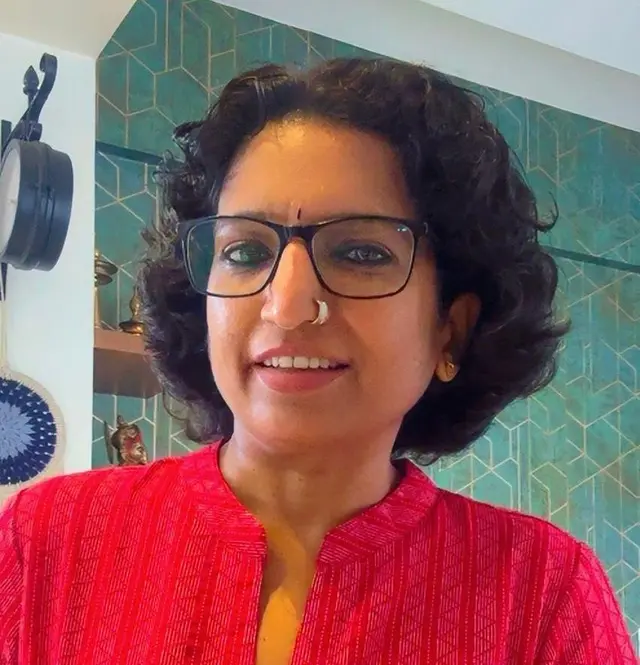 {{ $news_item->author }}