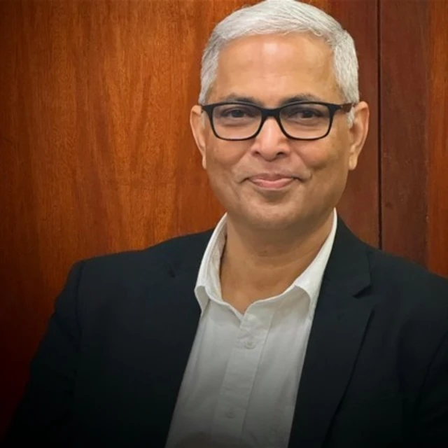 {{ $news_item->author }}